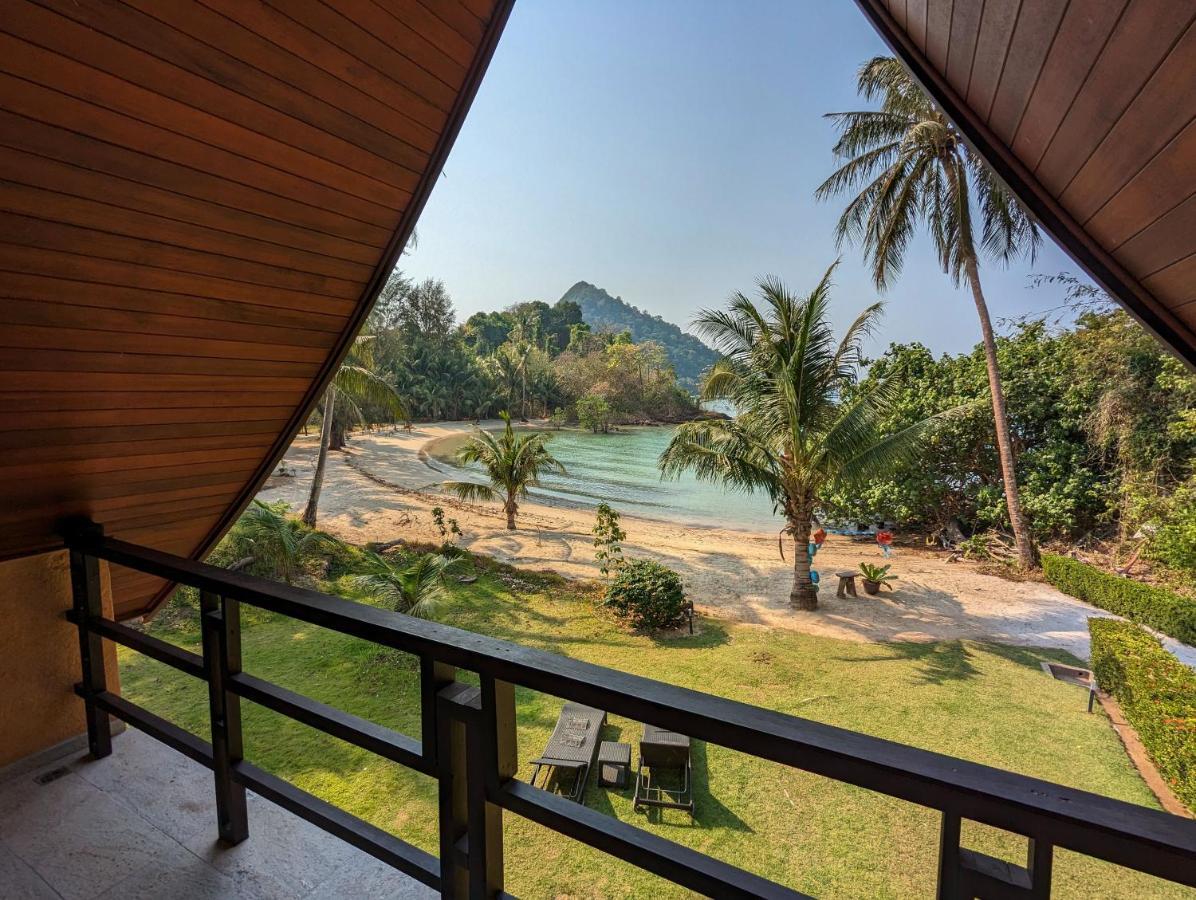 Half Moon Beach Villa Koh Chang Dış mekan fotoğraf