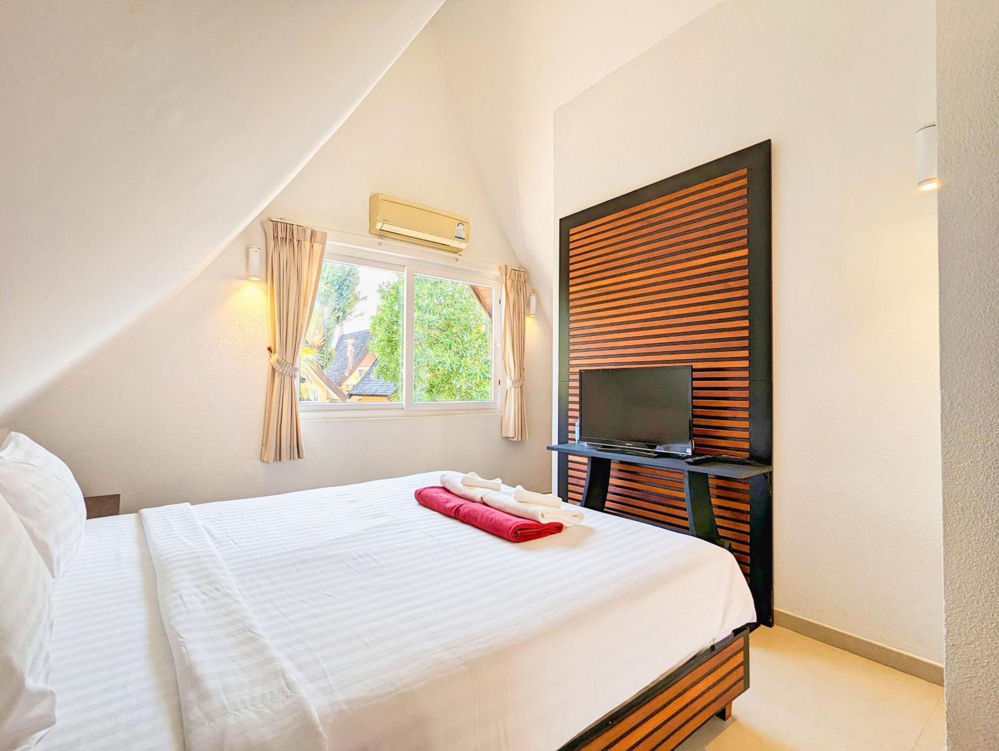 Half Moon Beach Villa - By Kohchangvillas Koh Chang Dış mekan fotoğraf